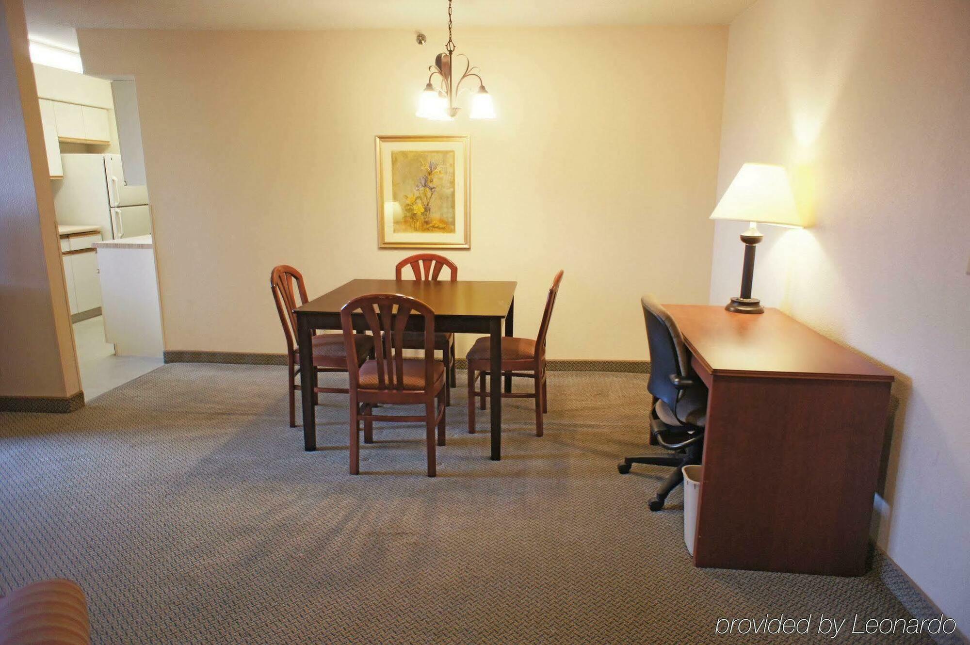 Готель La Quinta By Wyndham Hartford Bradley Airport Вінсор-Локс Екстер'єр фото